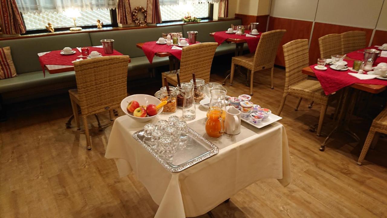Gaestehaus Praesenzhof Bensheim Buitenkant foto